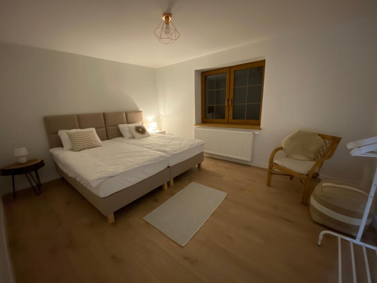 Holiday home Dom W Lesie Przy Stawach Dylewo